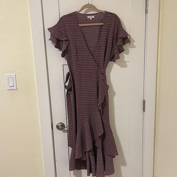 Max Studio Asymmetrical Crepe Wrap Dress With Geometric Pattern - Picture 1 of 9